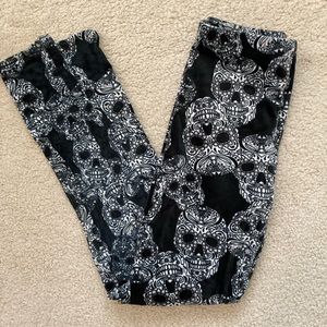 Velvet Skull Leggings